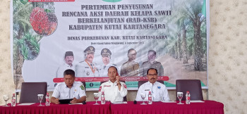 Pertemuan Penyusunan Rencana Aksi Daerah Kelapa Sawit Berkelanjutan (RAD-KSB) bertempat di Hotel Grand Fatma, Rabu (06/09/2023)